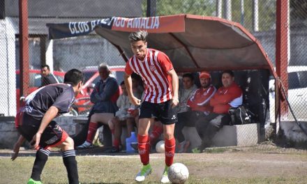 El líder no afloja