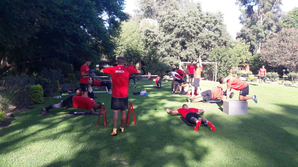 El plantel trabajó en doble turno